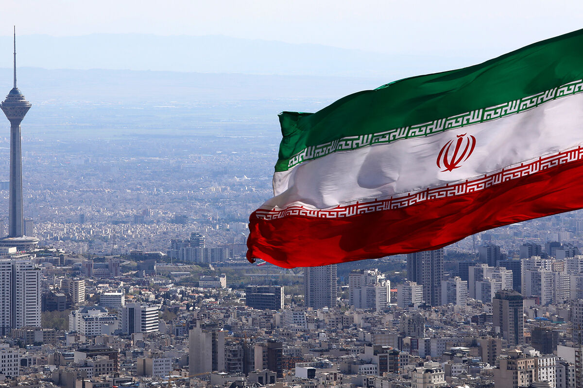 Годовой экспорт иранских товаров в РФ увеличился на 30% и составил $743 млн