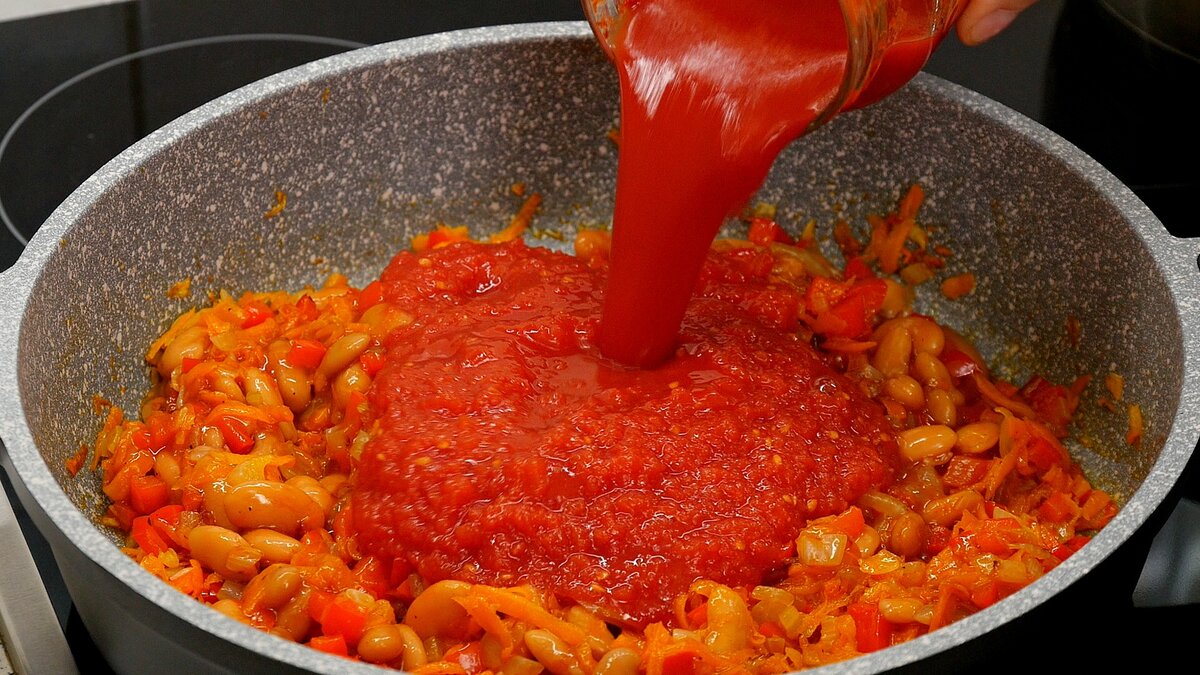 Очень красный томатный супчик с фасолью: множество вариантов исполнения большой, сделать, сковороде, перец, большая, складываем, минут, Снова, Помидоры, только, золотистости, собственном, столовые, зубчиков, вместе, масло, ложки, помидоров, бульон, Добавляем