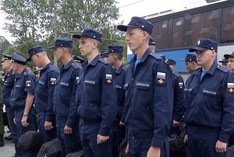 Портрет среднестатистического российского новобранца сегодня