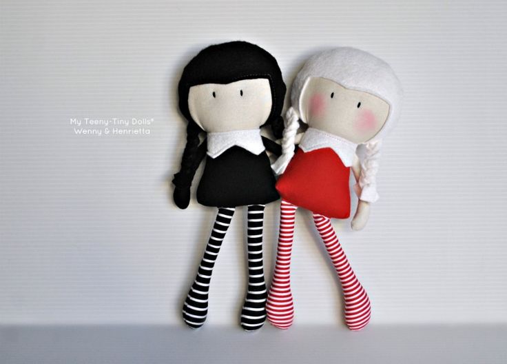 My Teeny-Tiny Dolls® Wenny & Henrietta