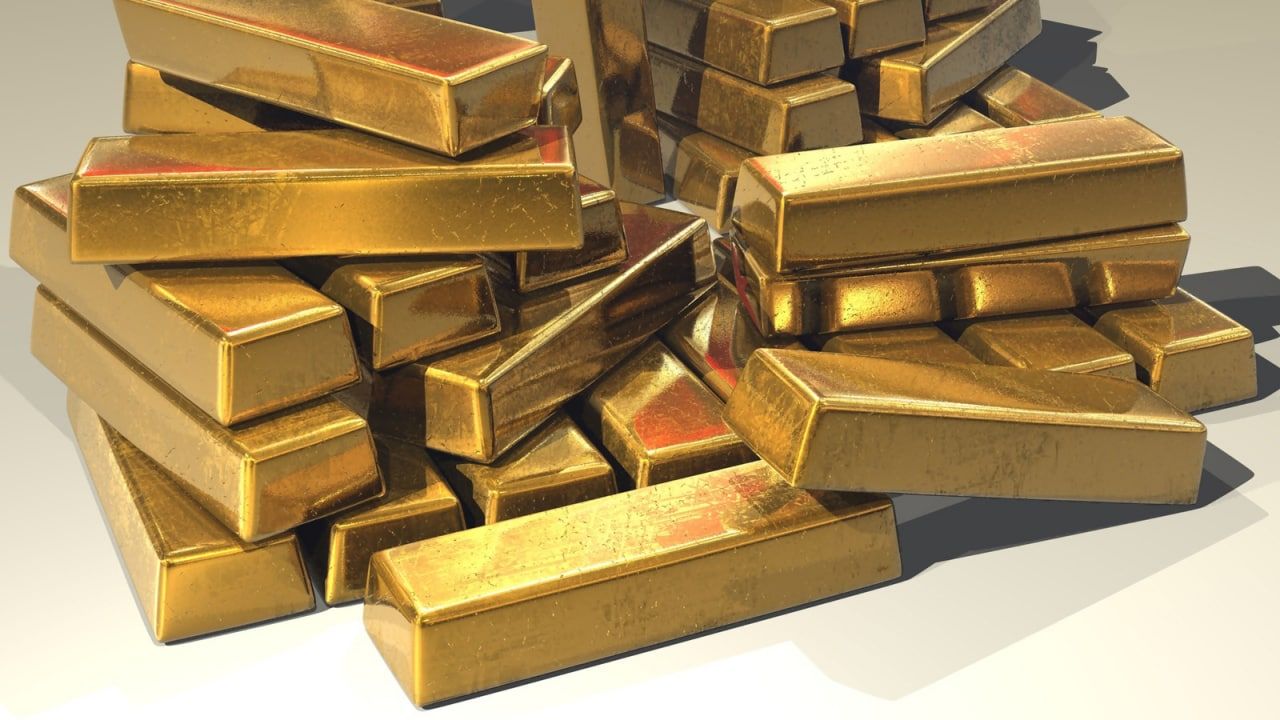 Поставки российского золота в Швейцарию возобновились впервые с февраля Экономика