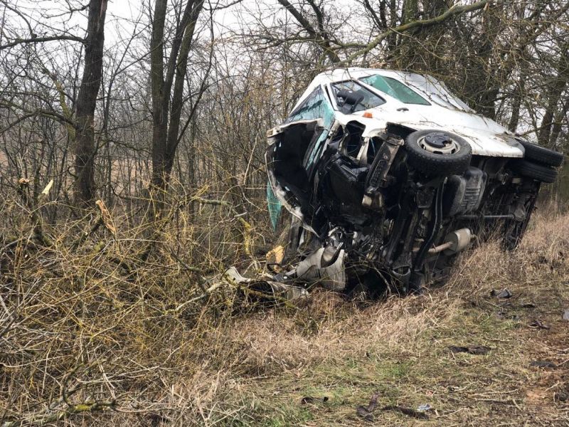 Смертельное ДТП: в Крыму перевернулся пассажирский автобус