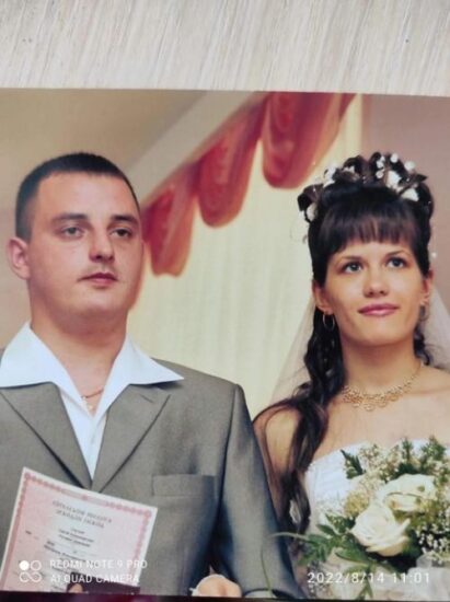 С годовщиной мы поздравляем, вас с топазовой большой!