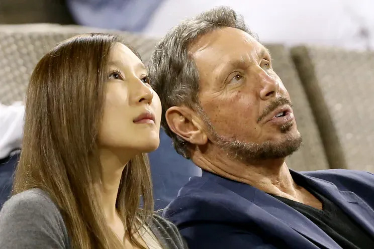 Джолин Чжу и Ларри Эллисон