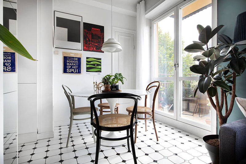 Небольшая шведская квартира с зеленой гостиной (39 кв. м) Небольшая шведская квартира с зеленой гостиной (39 кв. м) зеленый цвет