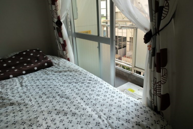 Она приехала работать в Японию. Открыв дверь съемной квартиры, девушка не поверила своим глазам! Она приехала работать в Японию. Открыв дверь съемной квартиры, девушка не поверила своим глазам! заграница,страны,туризм