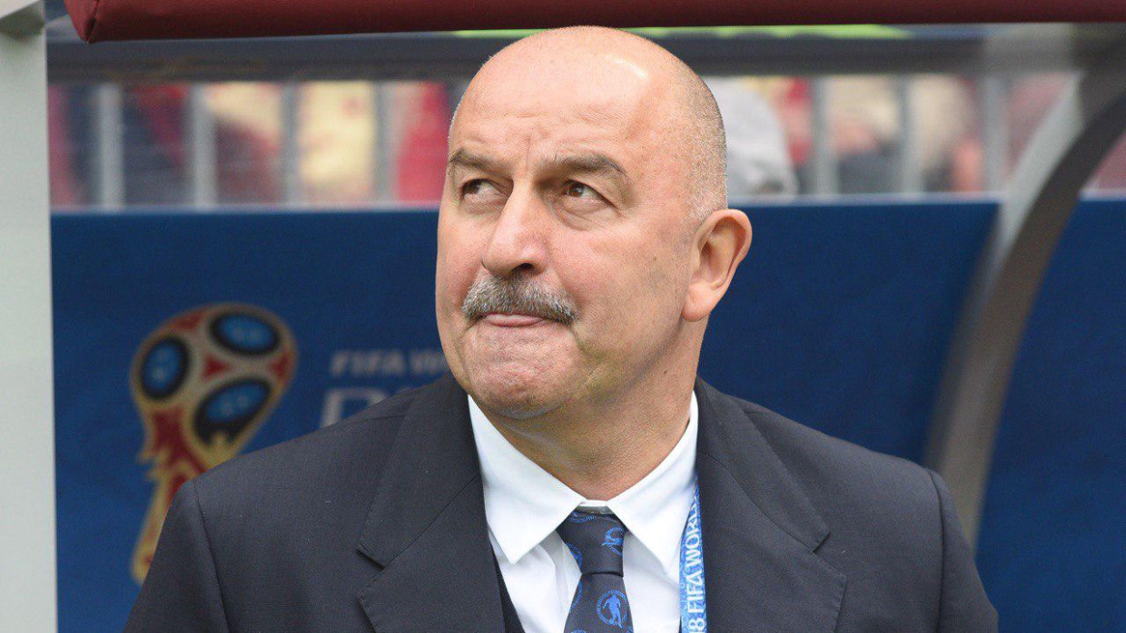 Черчесов высказался по поводу взаимоотношений между Карпиным и Дзюбой