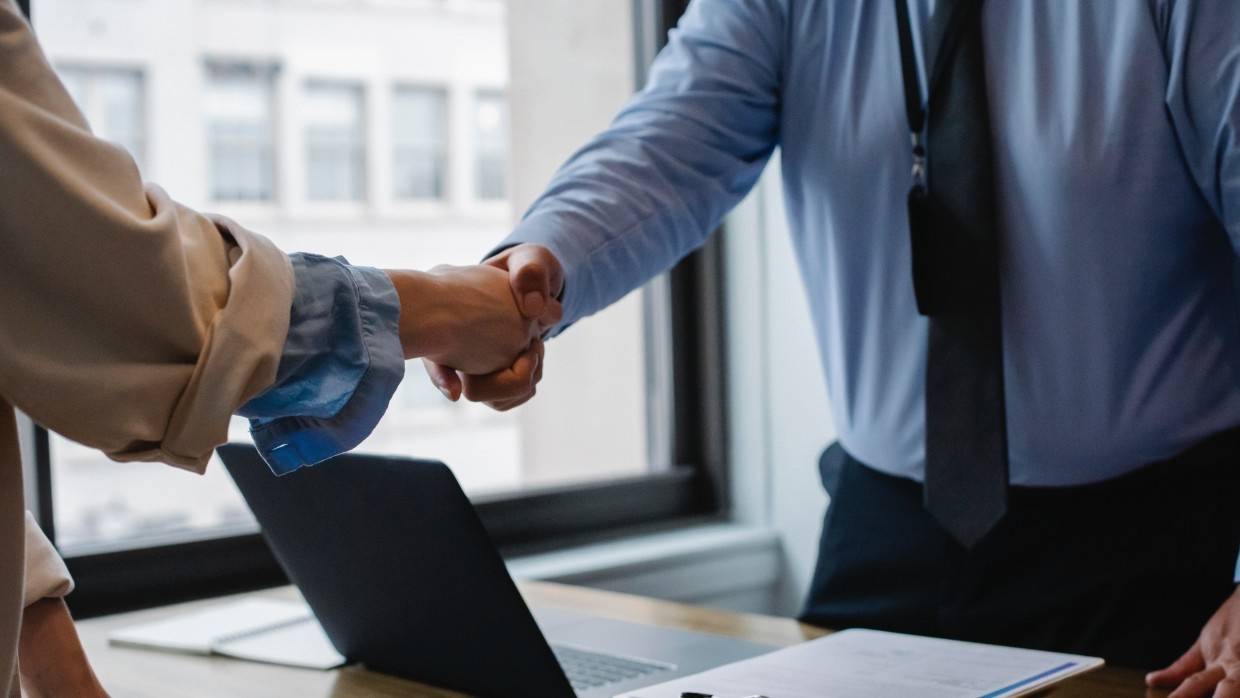 Journal of Management: на работу чаще берут приятных людей, а не профессионалов