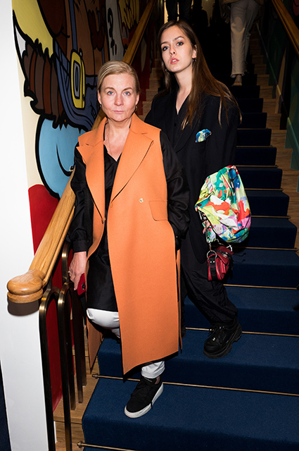 Дарья Коновалова, Яна Рудковская, Евгений Плющенко и другие на открытии pop-up-магазина Aizel x Team Putin Светская жизнь