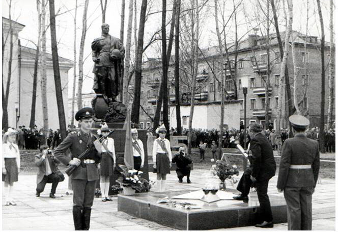 Герои и предатели. Лица с одной фотографии. Часть 2.