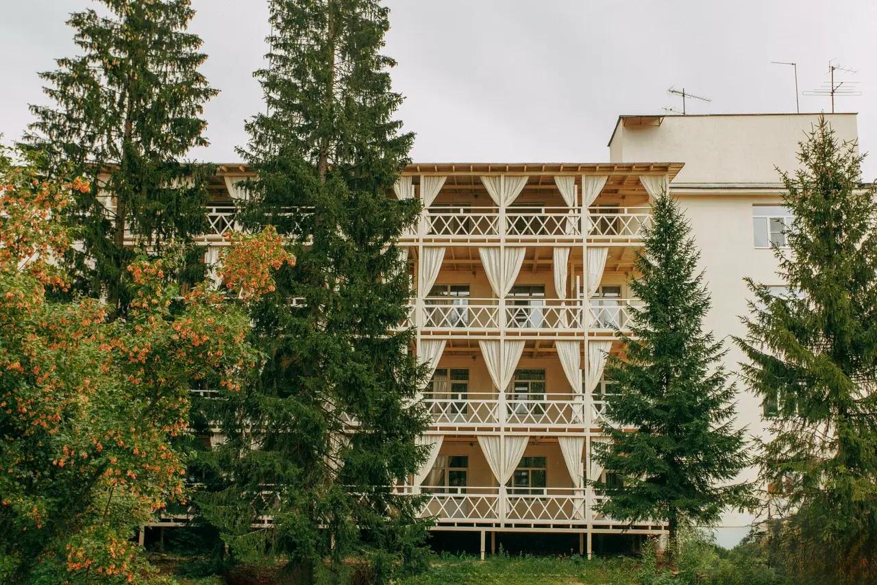 Куда поехать на майские праздники в Подмосковье: 7 проверенных парк-отелей с бассейнами Московская, можно, область, территория, также, отдыха, городской, бассейн, пруда, детей, анимация, округ, бассейном, сауны, берегу, веревочный, который, ресторан, апреля, Подмосковья