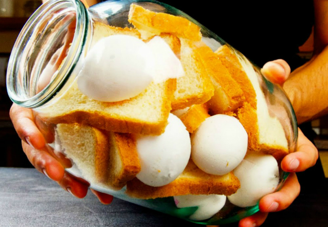 Завтраки на каждый день: смешиваем яйца и хлеб, а остальное добавляем по вкусу