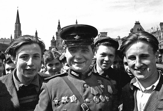 День Победы: 9 мая 1945 года 