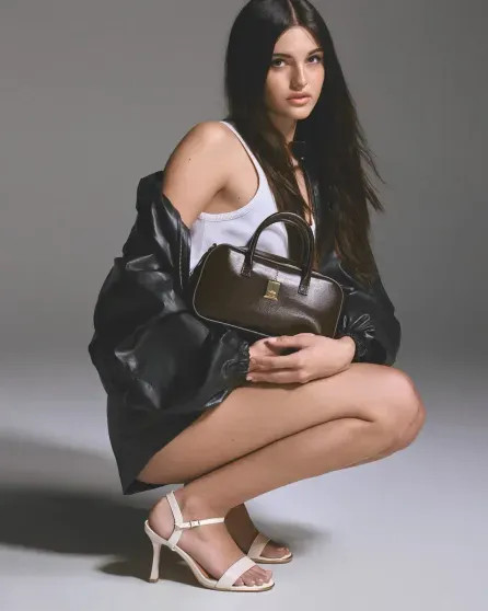 17-летняя дочь Алессандры Амбросио снялась с ней для модного бренда Амбросио, бренда, своей, позировали, чтобы, дочерьюАлессандра, супермодель, Алессандры, Ранее, также, одном, коллекцию, бывшим, вместе, которая, приняла, участие, отношений, хотела, размышляла