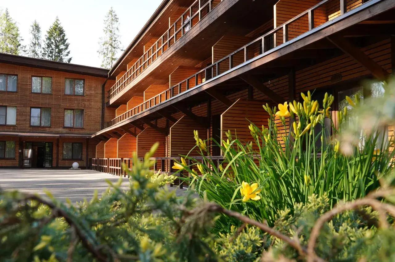 Куда поехать на майские праздники в Подмосковье: 7 проверенных парк-отелей с бассейнами Московская, можно, область, территория, также, отдыха, городской, бассейн, пруда, детей, анимация, округ, бассейном, сауны, берегу, веревочный, который, ресторан, апреля, Подмосковья