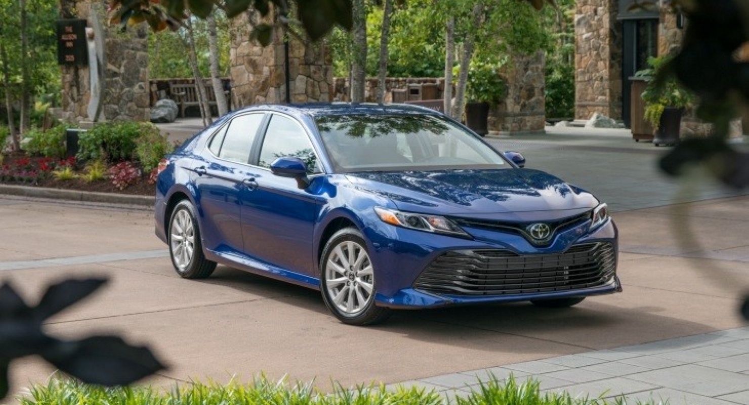 Компания Toyota опередила Volkswagen по продажам в мире на 1 млн машин