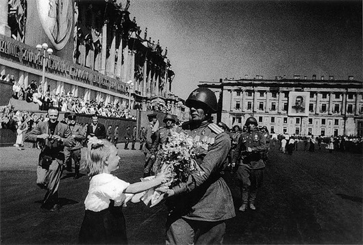 День Победы: 9 мая 1945 года 