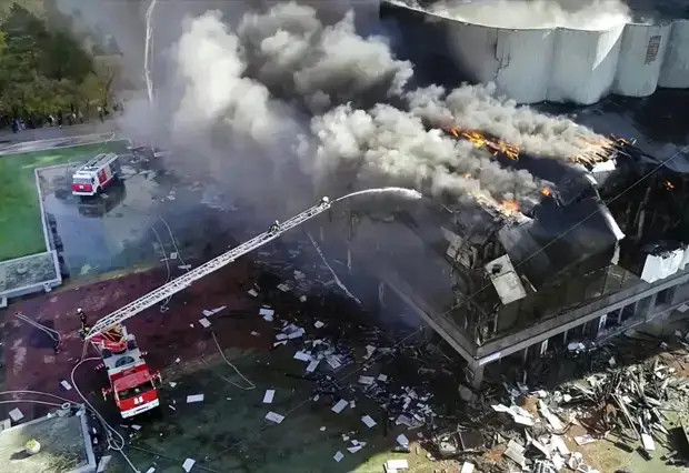 Глава СКР заинтересовался пожаром в театре в Хабаровске - ТВ Центр