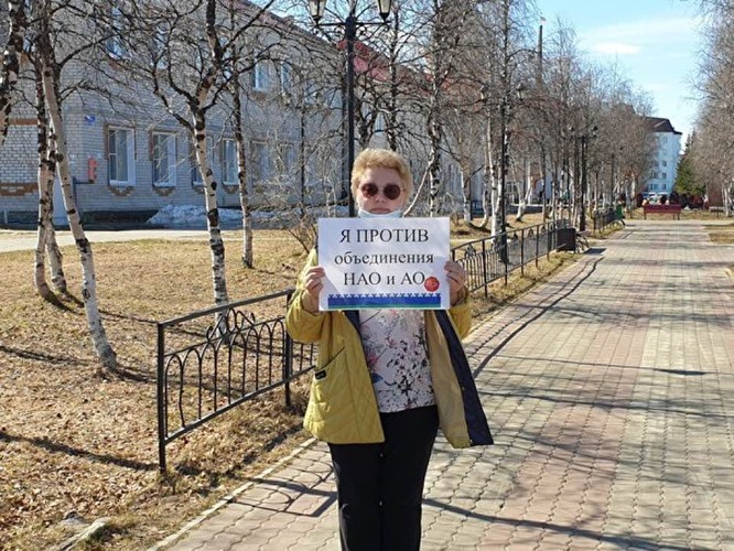 «Москва, оставь нас в покое, пожалуйста» власть,общество,россияне