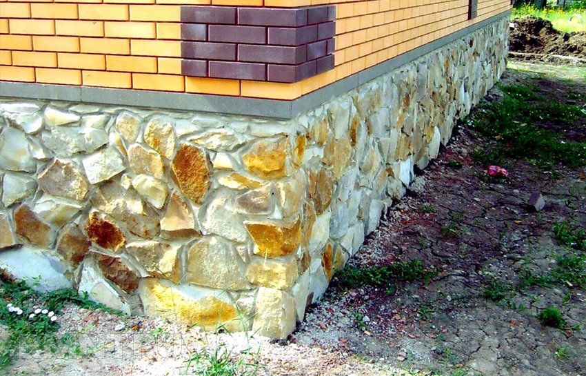 Фундамент из бутового камня