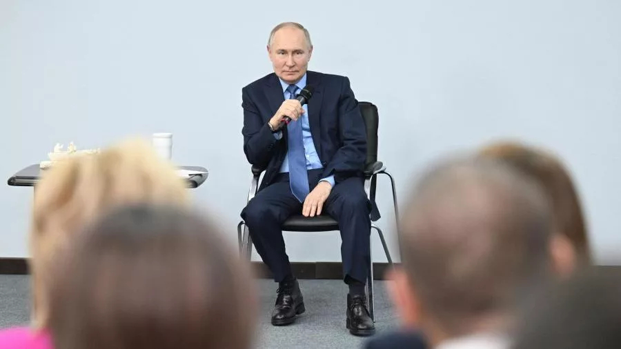 Путин рассказал, что его не всегда узнают