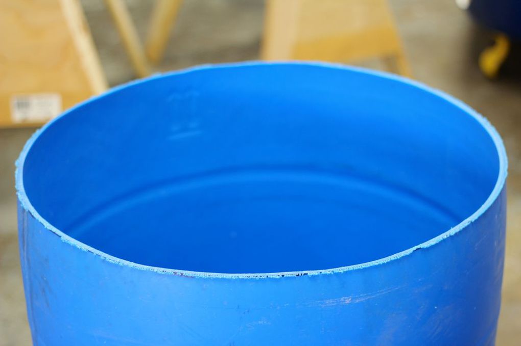 Удачный и красивый декор для сада из копеечной бочки Удачный и красивый декор для сада из копеечной бочки домашний очаг,идеи для дачи,рукоделие,своими руками