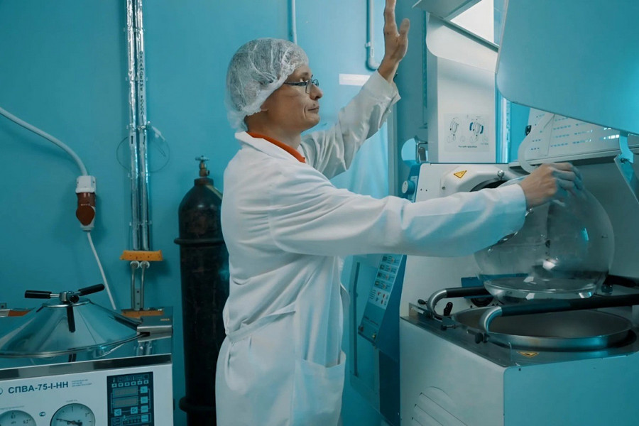 Сибирский медуниверситет получил новый сертификат соответствия требованиям GMP ЕАЭС