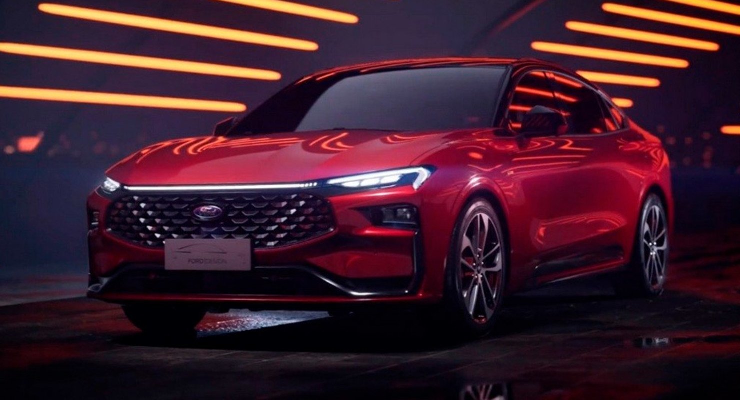 Ford Mondeo получил версию ST-Line