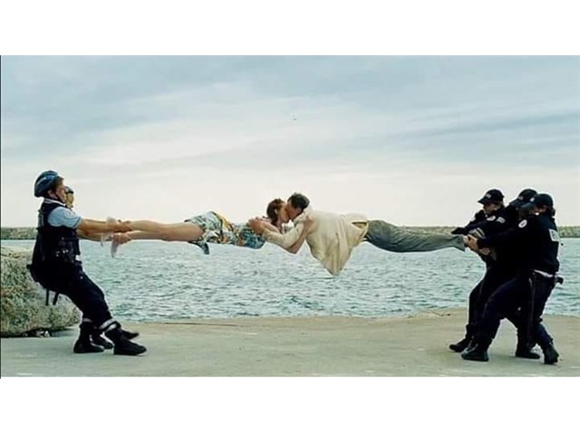 Украинский «абырвалг» гниет как раз с головы Украинский «абырвалг» гниет как раз с головы украина