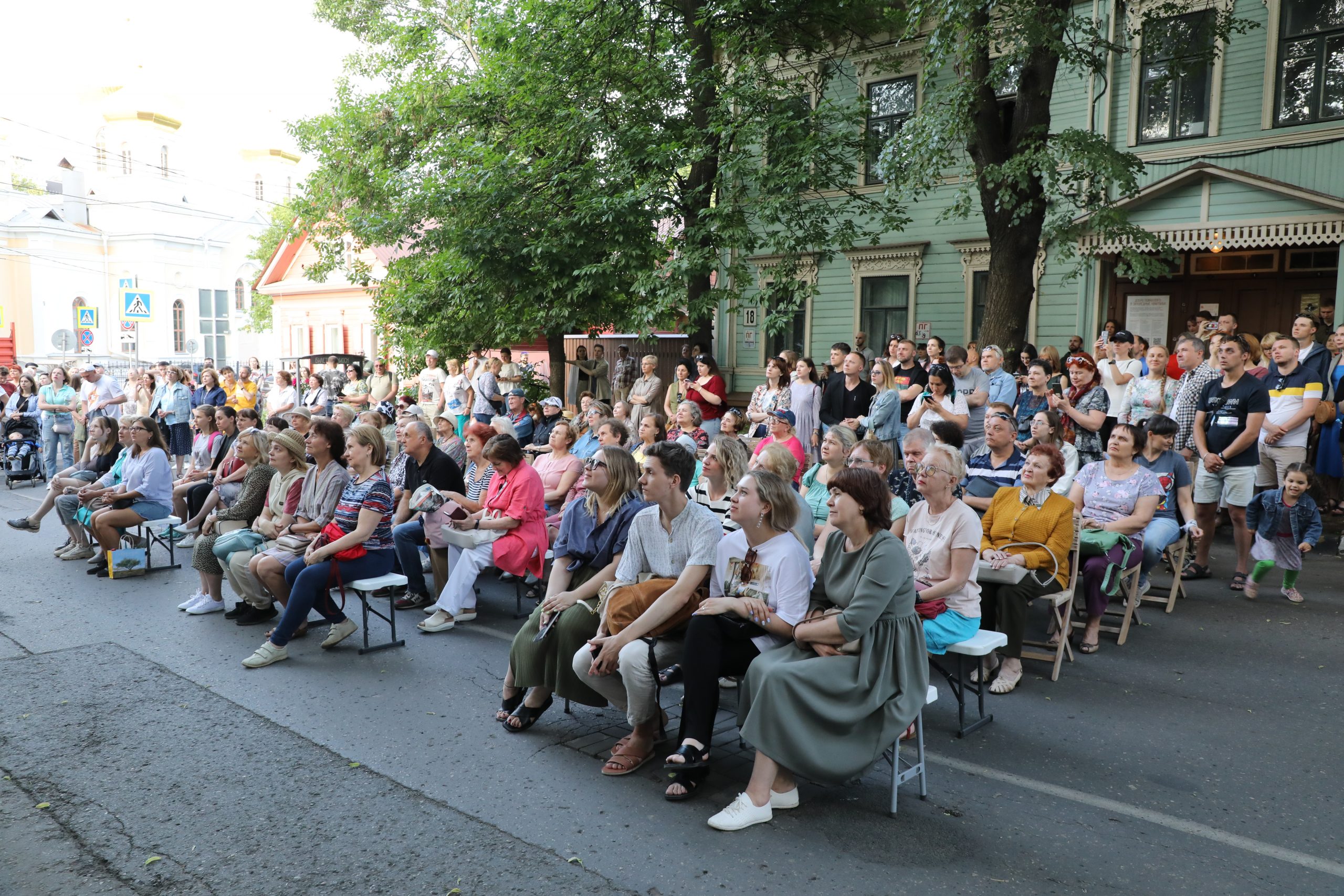 Новгород мероприятия. Нижний Новгород в 90 е годы. Нижегородцы. Новгород фестиваль реконструкторов. Ананда фестиваль Нижний Новгород 2022.