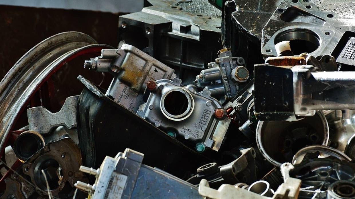 Студент в Самарской области попытался сдать на металлолом мост