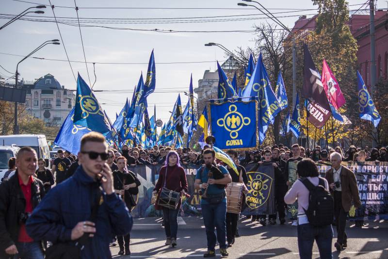 Репортаж Колорадского Таракана. День «Де», или Украденный Бессмертный полк украина