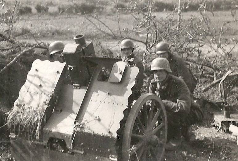 Послевоенное использование немецких 75 и 150-мм пехотных орудий г,Москва [1405113],оружие