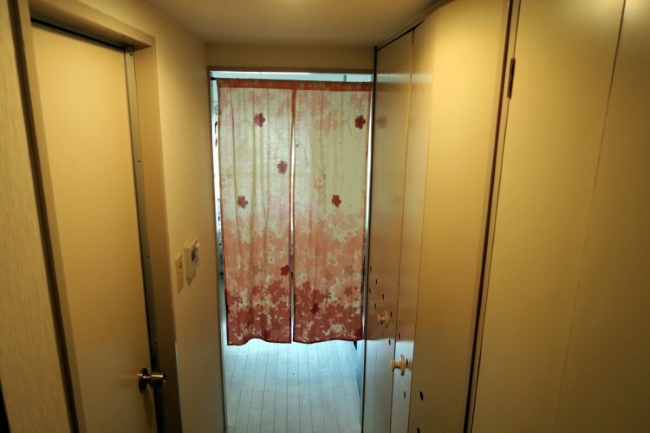 Она приехала работать в Японию. Открыв дверь съемной квартиры, девушка не поверила своим глазам! Она приехала работать в Японию. Открыв дверь съемной квартиры, девушка не поверила своим глазам! заграница,страны,туризм