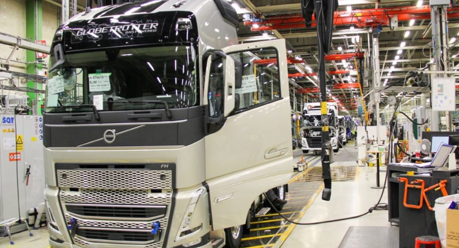 Завод вольво. Volvo FH New Generation. Вольво тягач 2022. Volvo fh16 2021 модельного года. Европейские тягачи.