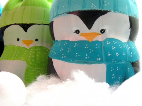 Другое рукоделие: Пингвинчики из пластиковых бутылок