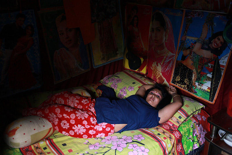 childhoodlost36 Украденное детство   Девочки проститутки из Бангладеш