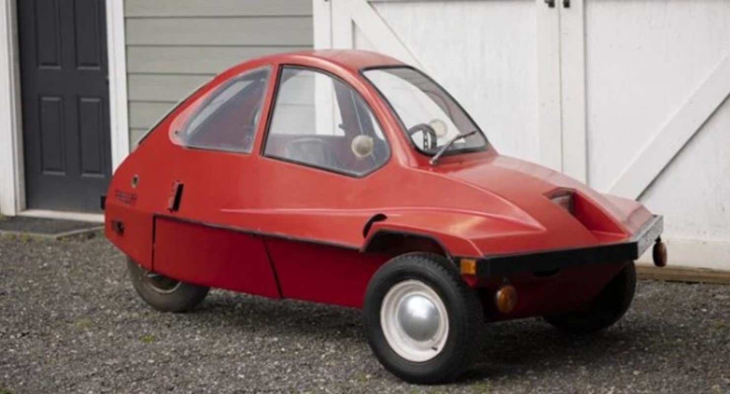 На торги выставили странный американский электрокар HMV, созданный для борьбы с топливным кризисом