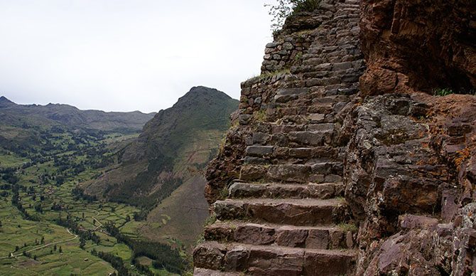 10 самых жутких лестниц мира, пройтись по которым соглашаются только смельчаки адреналин,лестницы