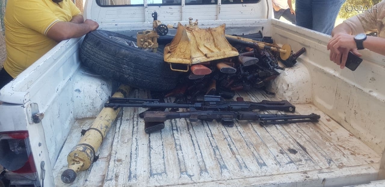 Почти полтысячи боевиков сдали оружие в сирийском Тафасе Весь мир