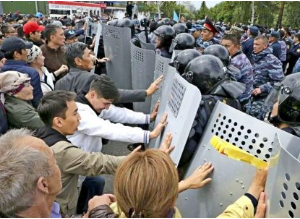 Таджикистан получил опасную проблему у афганской границы