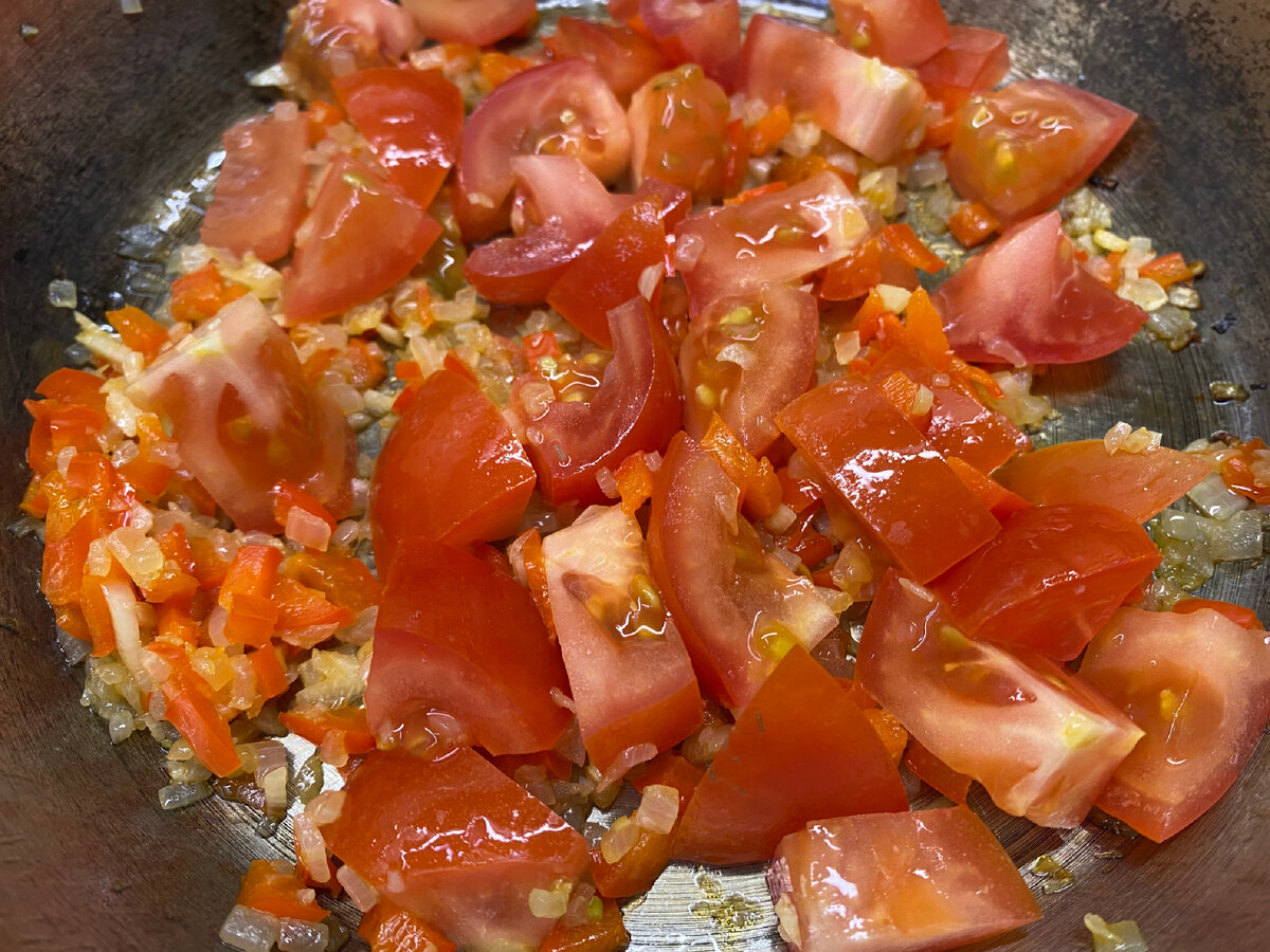 Сегодня будем готовить вкуснейший рататуй! Рецепт специально сделал не замороченный, чтоб его можно было без проблем приготовить дома.-3