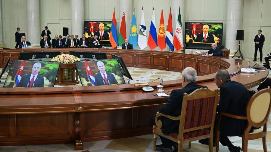 Путин сообщил о решении углублять интеграционное сотрудничество в ЕАЭС