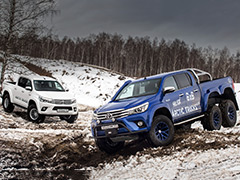 Компания представила Hilux с 429-миллиметровым клиренсом