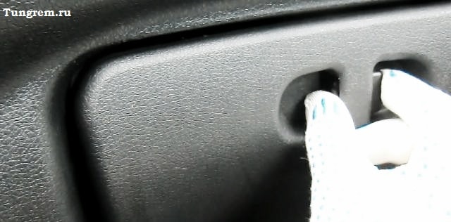Как открыть и закрыть бардачок на Ладе Калине