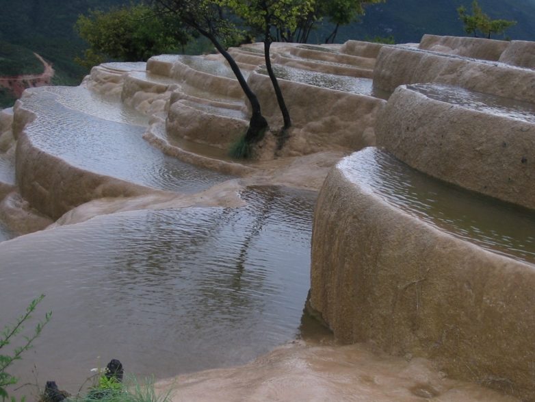 Чудо природы: 5 самых потрясающих каскадных водопадов планеты Водопад, водопад, место, Расположен, несколько, водой, сотни, Семук, Чампей, дракона, желтого, каскада, водоемами, водопады, достопримечательностей, берегу, изолированным, Среди, природных, занимает