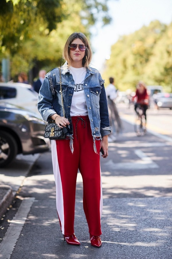 Как носить сумку через плечо аксессуары,мода и красота,модные тенденции,одежда и аксессуары