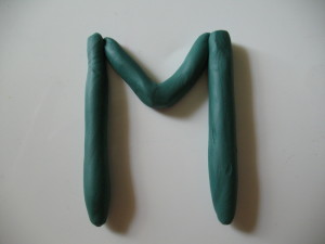 Знакомимся с буквой М