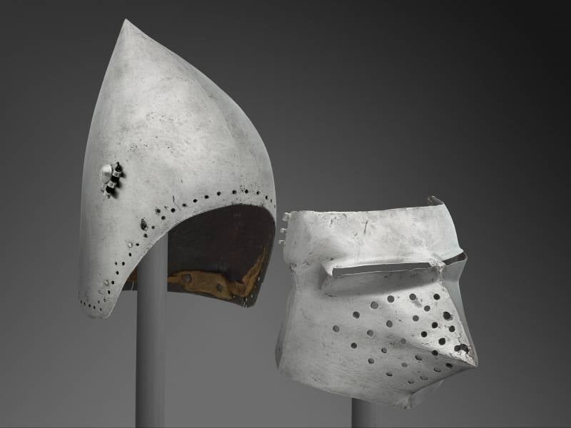 Шлемы и доспехи: Филадельфийский музей искусств история,оружие