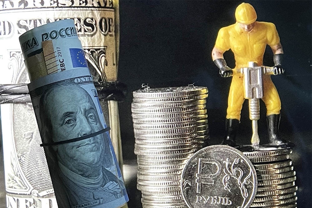 Снижение потолка цен на нефть из РФ - при сегодняшней ее стоимости на доходы бюджета не повлияет. / Сергей Михеев